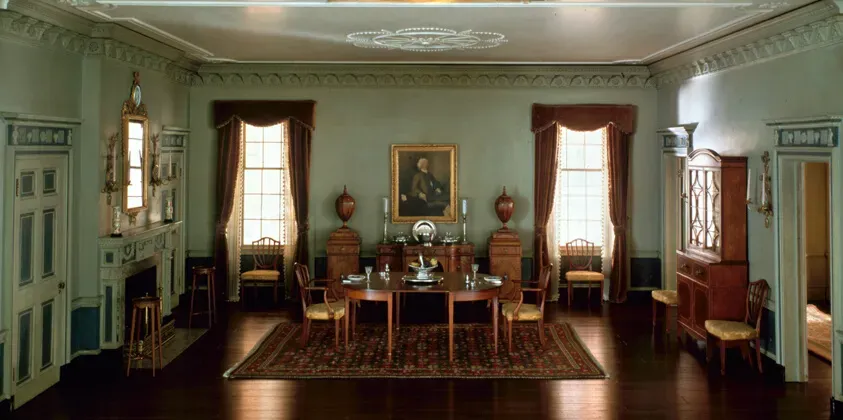 Easy dining room accent wall designs for any style