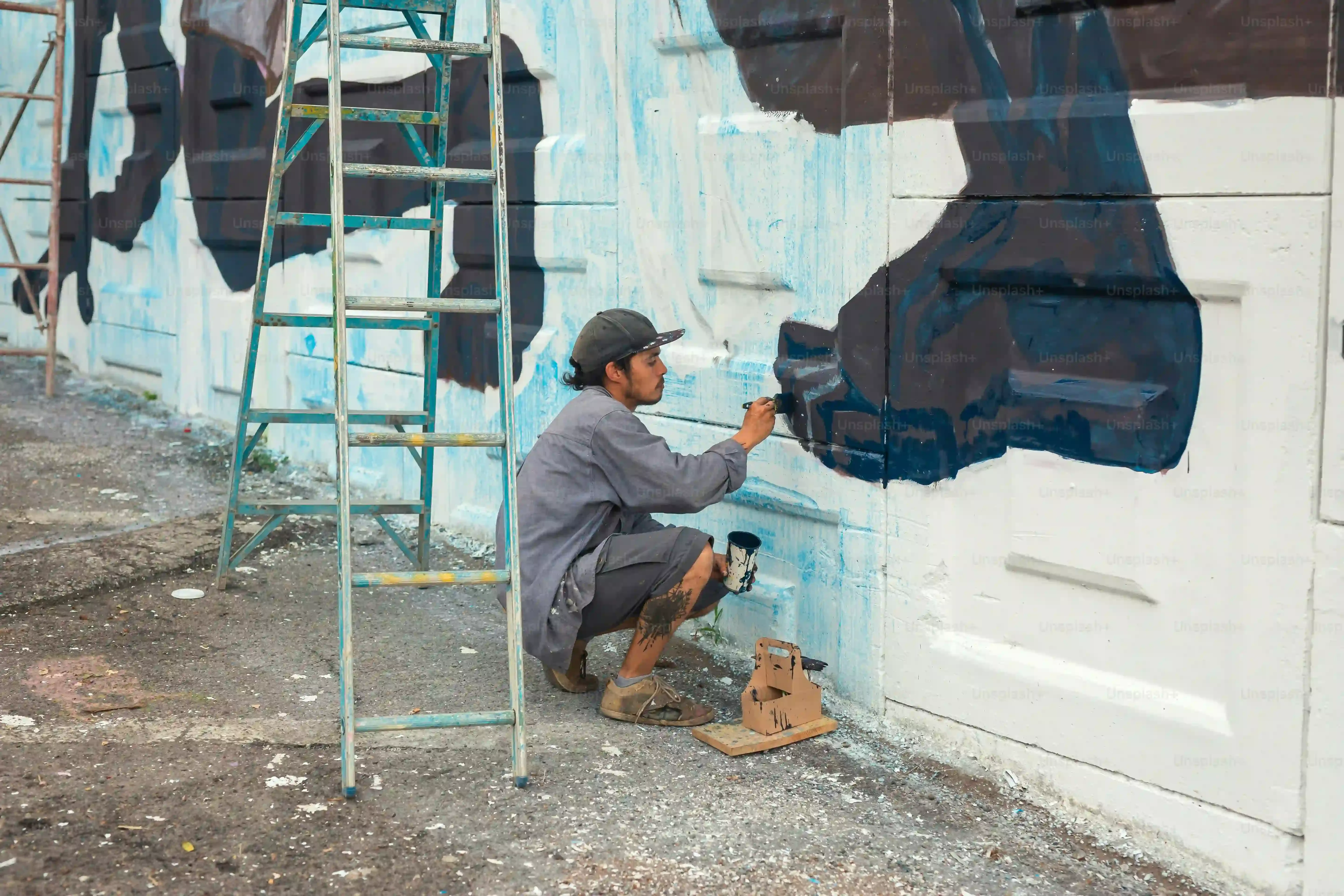 Finishing Strong: Tips for Your DIY Painted Accent Wall