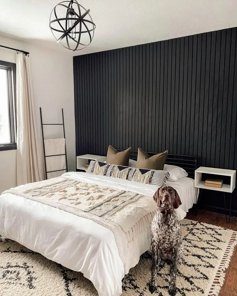 Easy half black accent wall ideas to transform your room