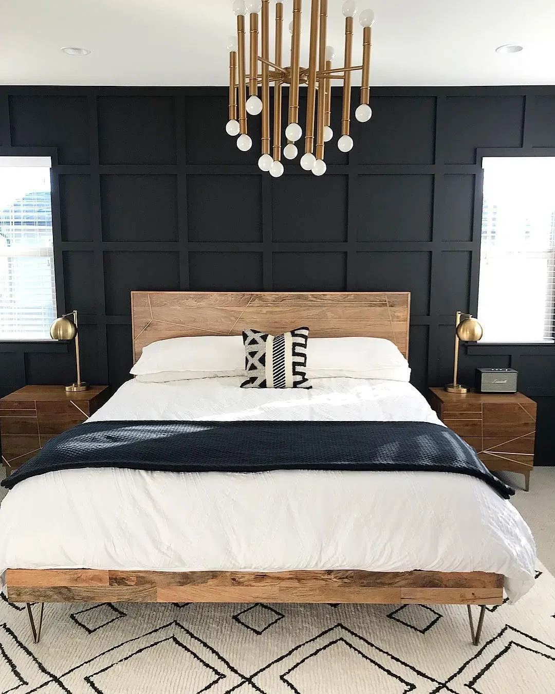 Making it Work: Practical Tips for Black Accent Wall Bedroom Ideas